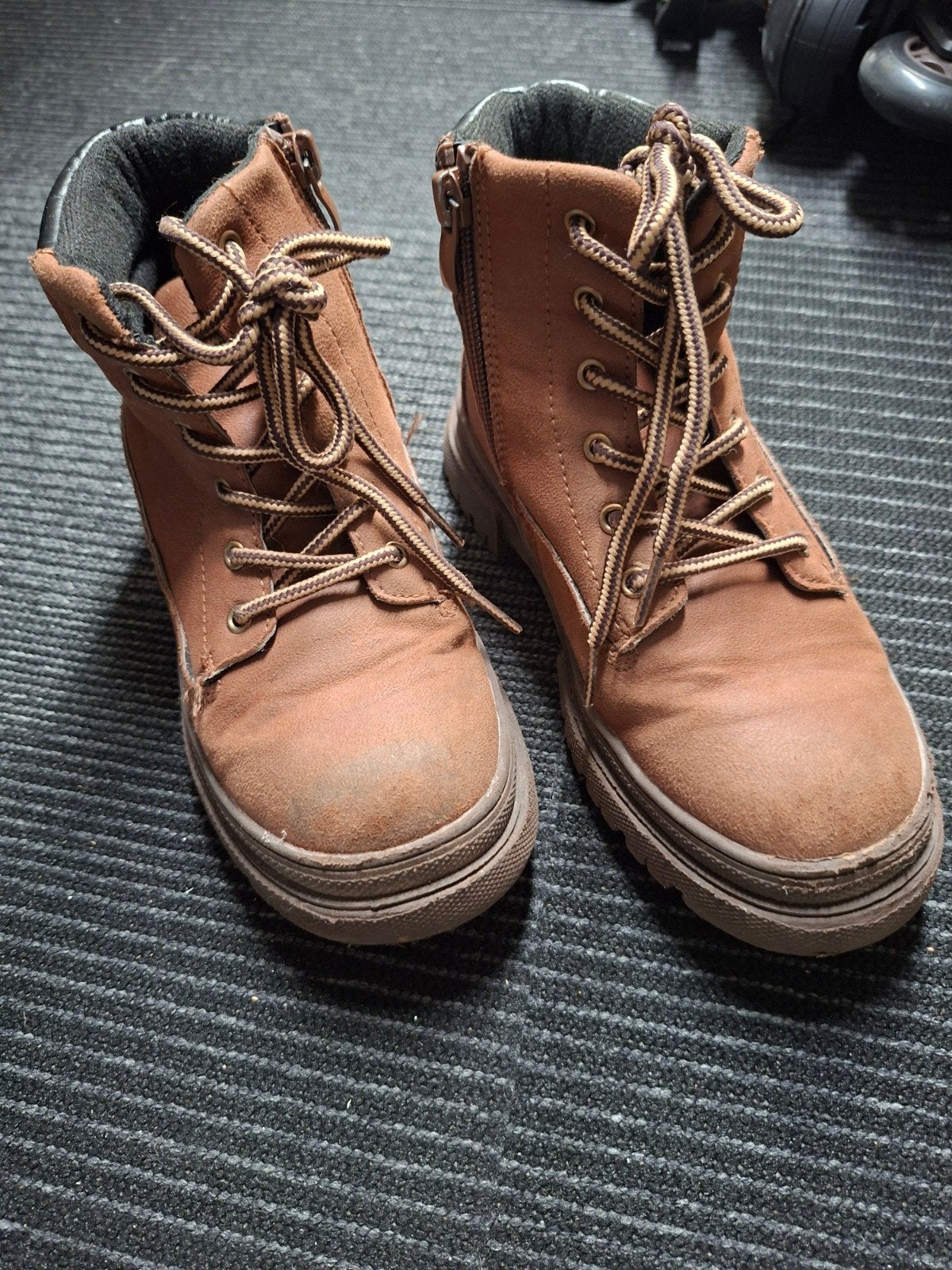 Mountain Peak boots maat 32  - bijna niet gedragen, Mountainpeak, Jongen of Meisje, Schoenen, Ophalen of Verzenden