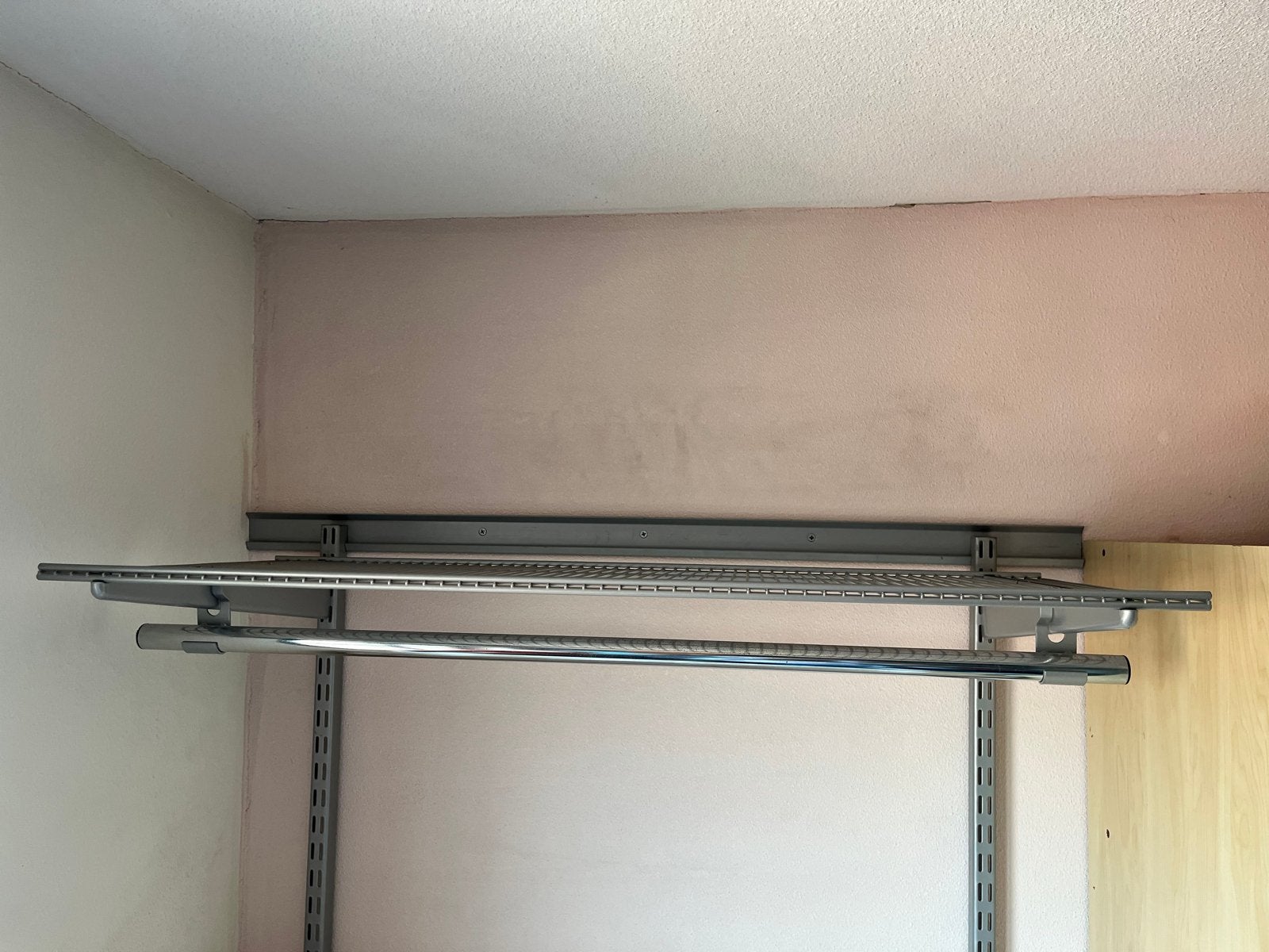Kledingrek met plank - Ideaal voor kledingkast, Ophalen, Met plank(en), Gebruikt, 100 tot 150 cm
