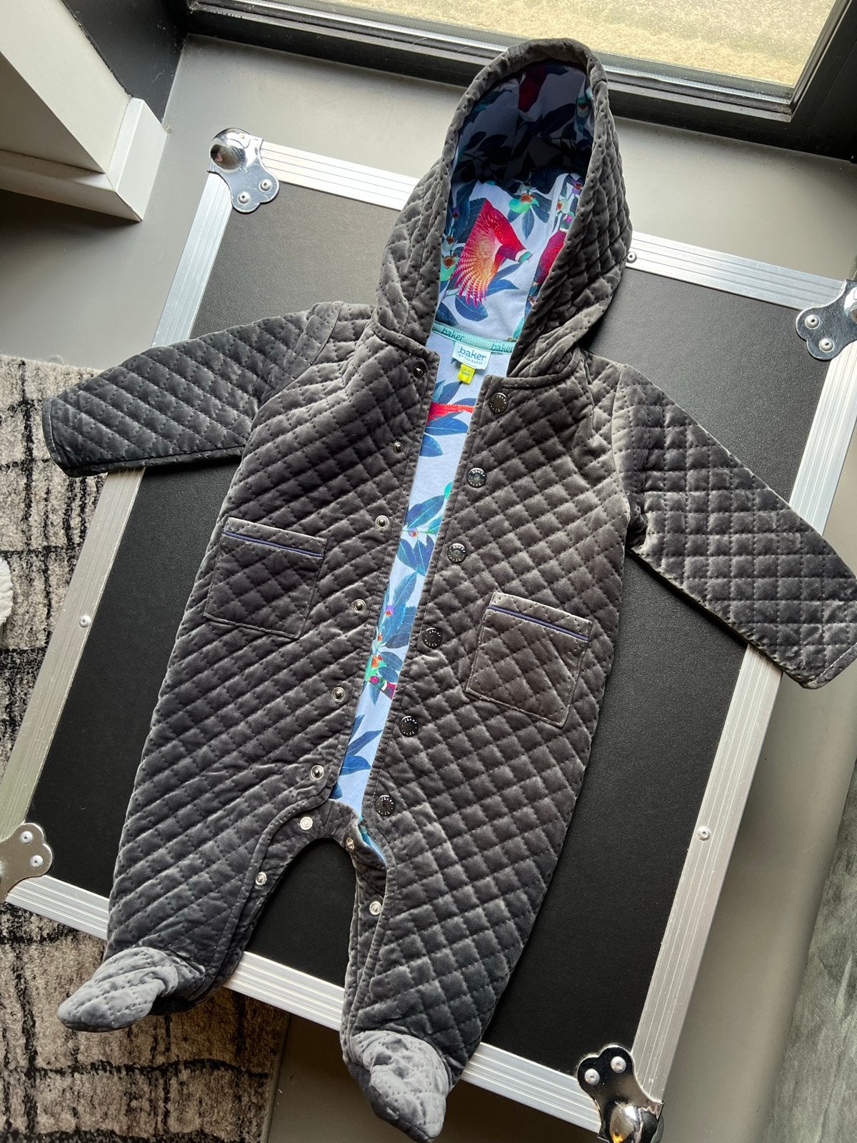 Ted Baker baby jasje/jumpsuit 3-6 maanden - Nieuwstaat, Kinderen en Baby's, Ophalen of Verzenden, Zo goed als nieuw, Jongen of Meisje