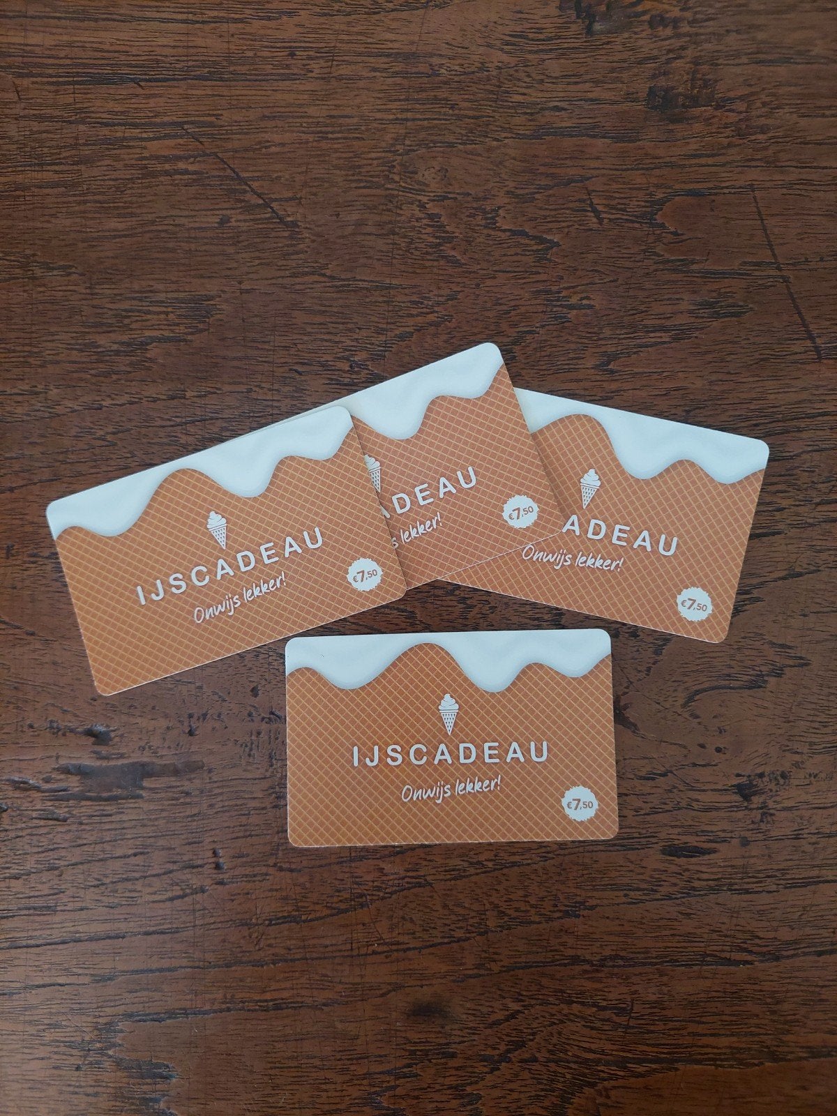 ijscadeau card. in te leveren o.a. bij Jumbo, Tickets en Kaartjes, Cadeaubon, Warenhuis- of Winkelbon