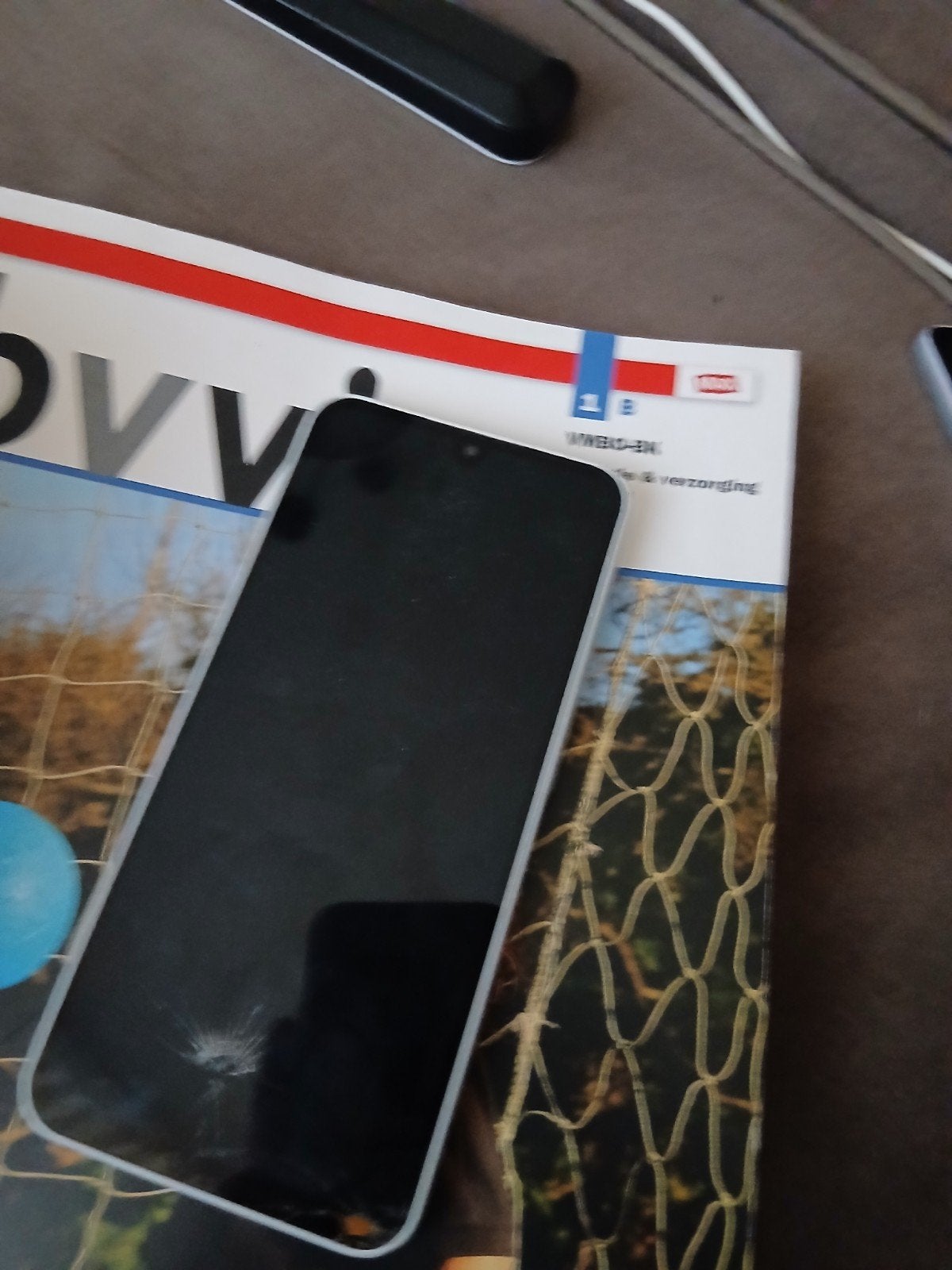 Smartphone met gebarsten scherm - Werkt  !, Overige modellen, 3 tot 6 megapixel, Ophalen of Verzenden, Zonder simlock