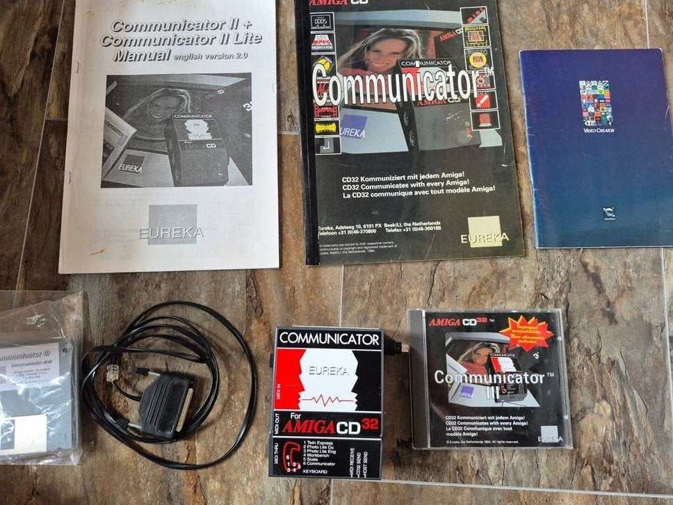 Amiga CD32 Communicator met handleidingen, Ophalen of Verzenden
