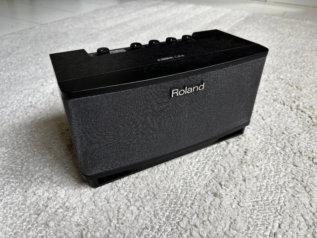 Roland CUBE Lite Gitaarversterker – Compacte mini versterker, Muziek en Instrumenten, Ophalen, Zo goed als nieuw, Gitaar, Minder dan 50 watt