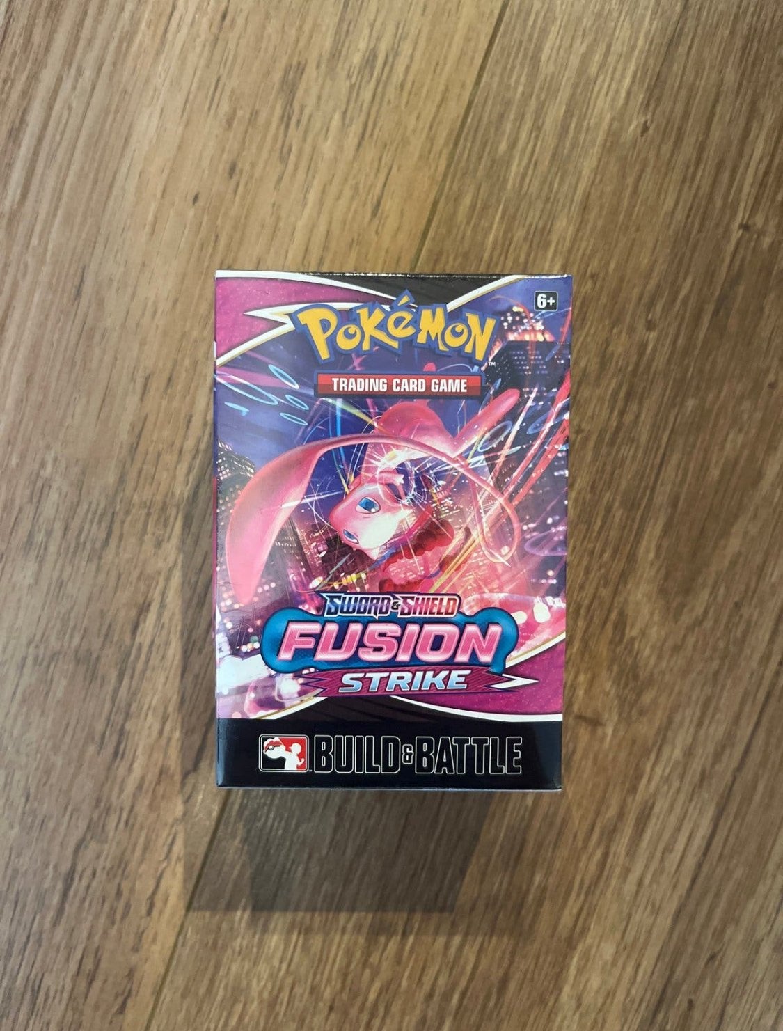 Pokémon TCG Sword & Shield Fusion Strike Build & Battle, Ophalen of Verzenden, Nieuw, Booster