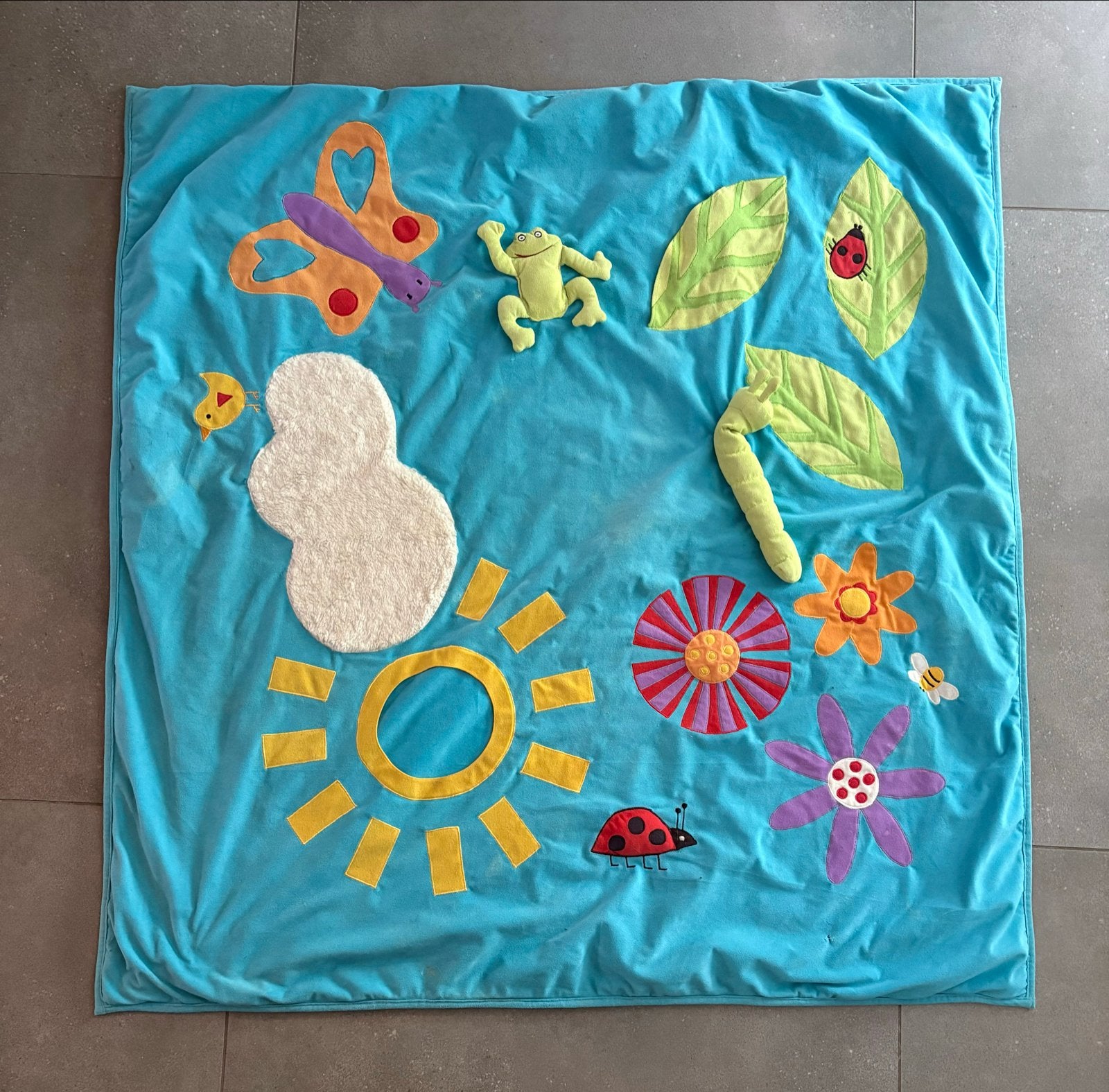 Vrolijk Speelkleed voor Baby's - Zo goed als nieuw, Kinderen en Baby's, Speelgoed | Babyspeelgoed, Ophalen of Verzenden, Zo goed als nieuw