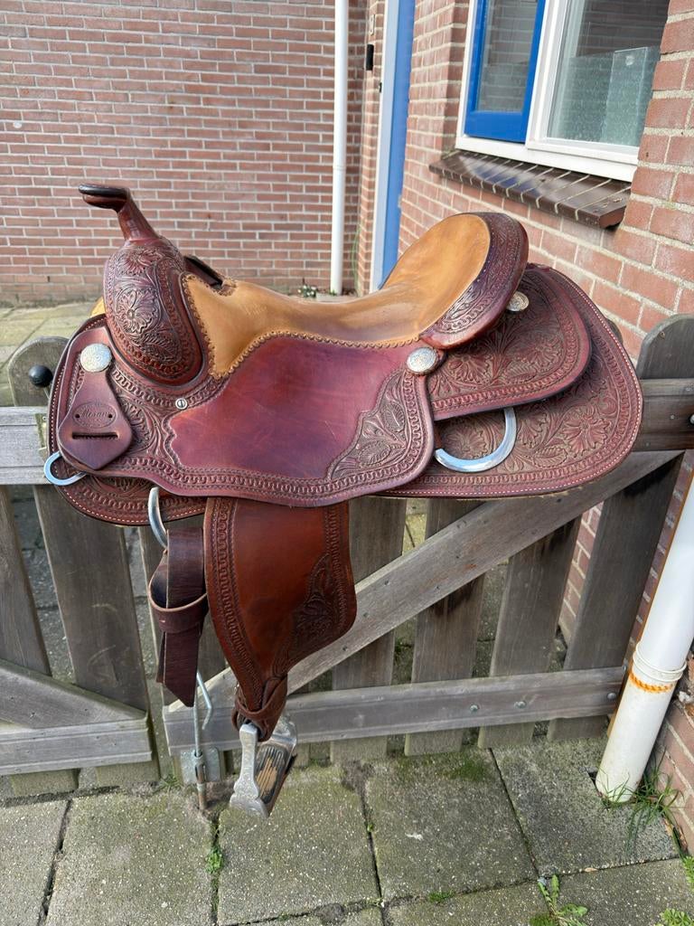Westernzadel, Ophalen, Western