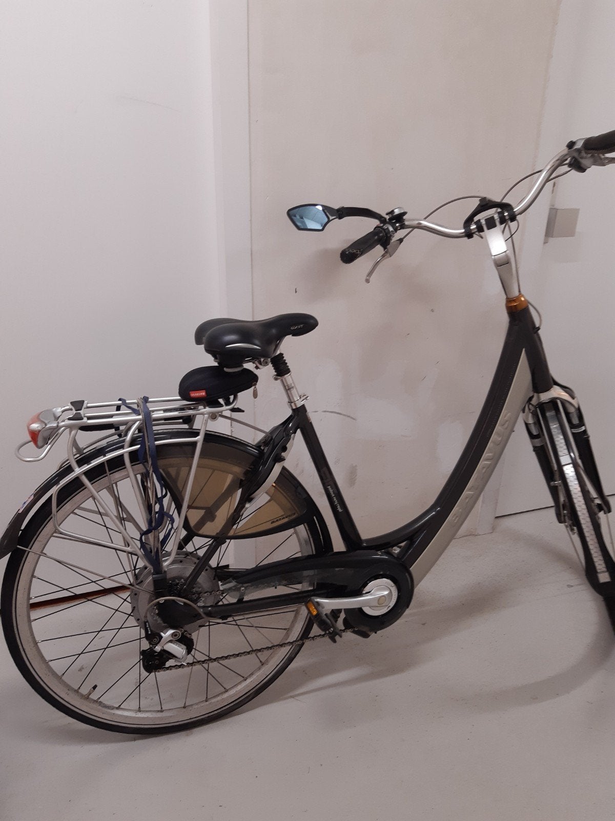 Nette elektrische fiets, Fietsen en Brommers, Elektrische fietsen, Ophalen, Gebruikt, Batavus