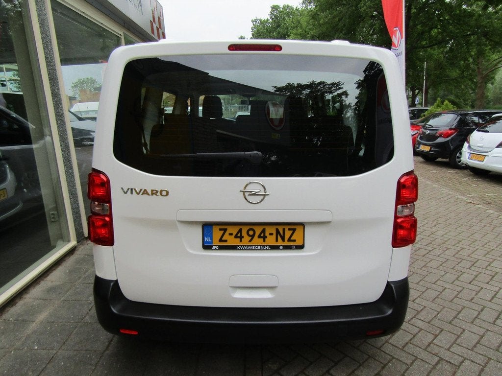 Opel Vivaro 9 PERS.BUS L2 AIRCO, CRUISE C. BLUET. 16 x, Auto's, Opel, Voorwielaandrijving, Stof, Euro 6, 1634 kg