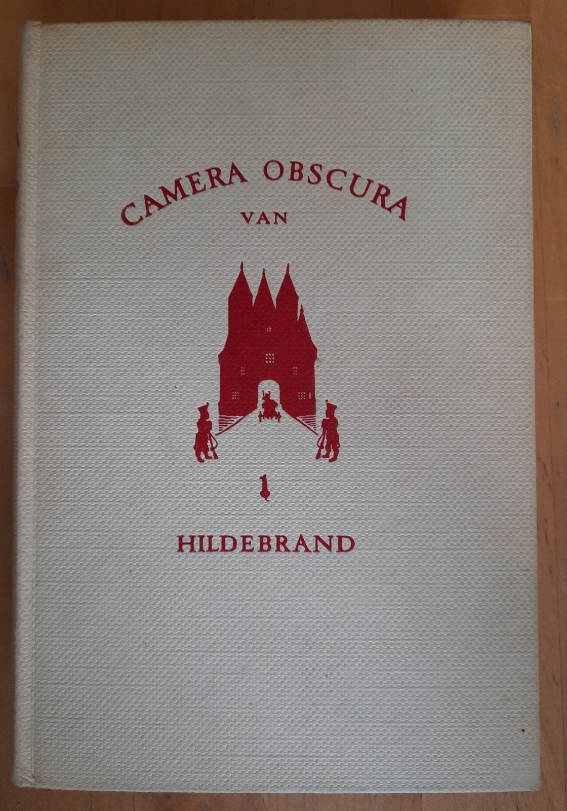 Camera Obscura van Hildebrand - ill. Jo Spier, Ophalen of Verzenden, Gelezen, Hildebrand (Nicolaas Beets), Nederland