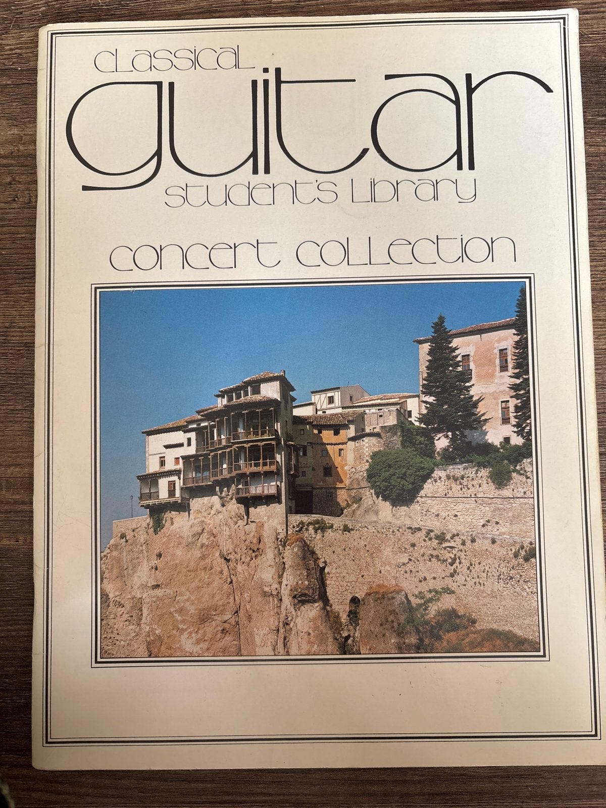 Classical Guitar Student's Library Concert Collection, Klassiek, Les of Cursus, Ophalen of Verzenden, Gitaar