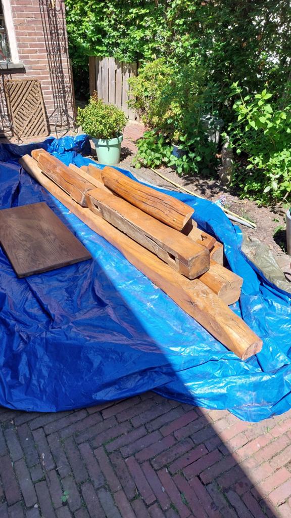 Oude eiken gebinten en schouwrand uit 18e-eeuwse boerderij, Gebruikt, Eiken, Ophalen of Verzenden, Balk
