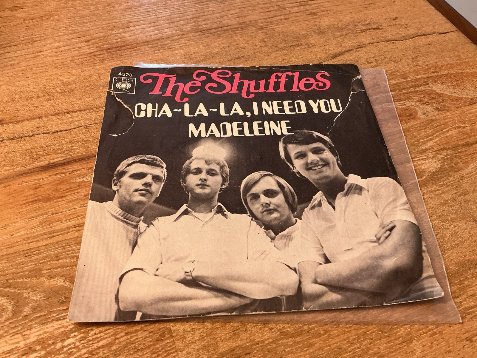 The Shuffles - Cha-La-La, I Need You / Madeleine (Single), Gebruikt, 7 inch, Pop, Overige typen