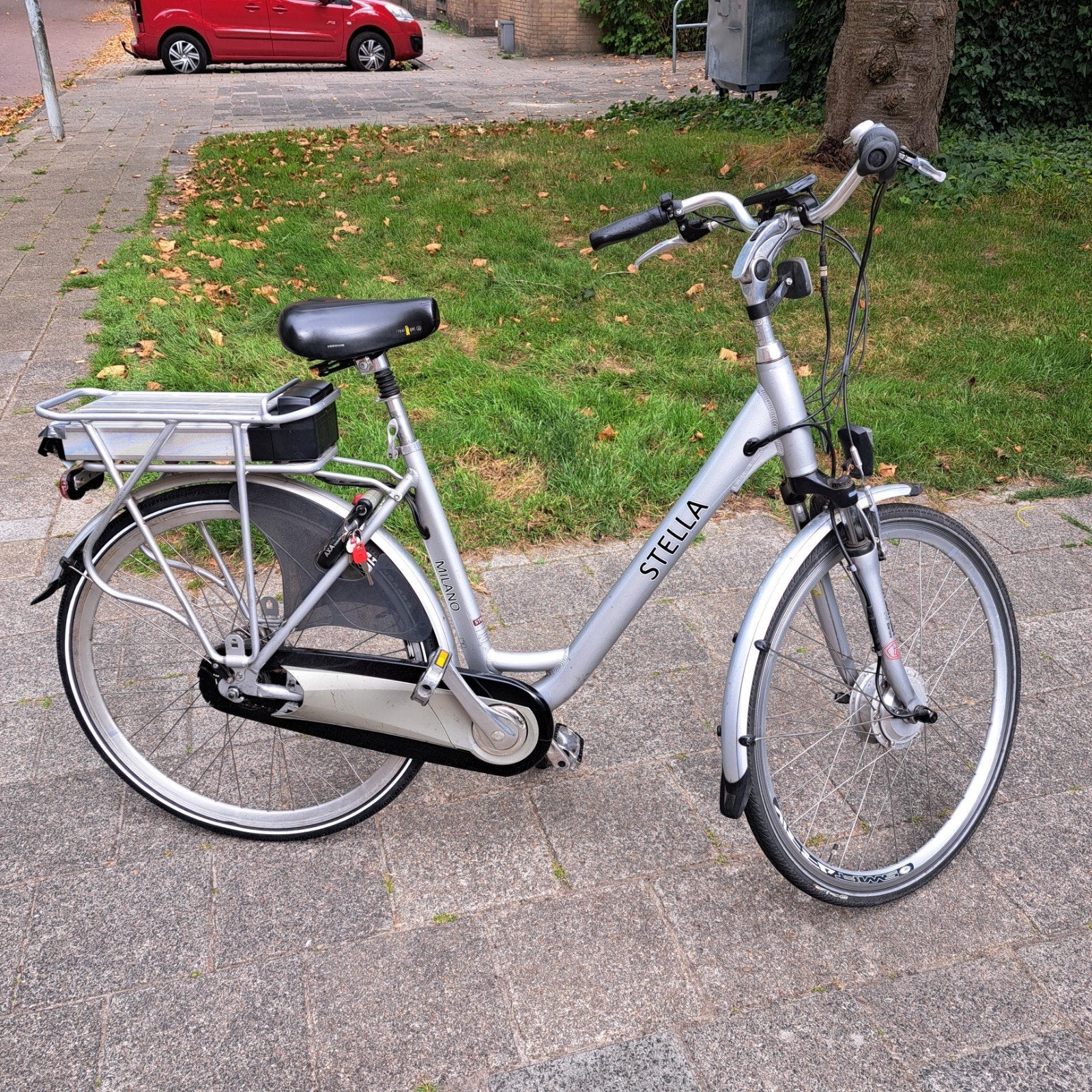 Stella elektrische fiets voor onderdelen, Fietsen en Brommers, Elektrische fietsen, Ophalen, Gebruikt, Minder dan 30 km per accu