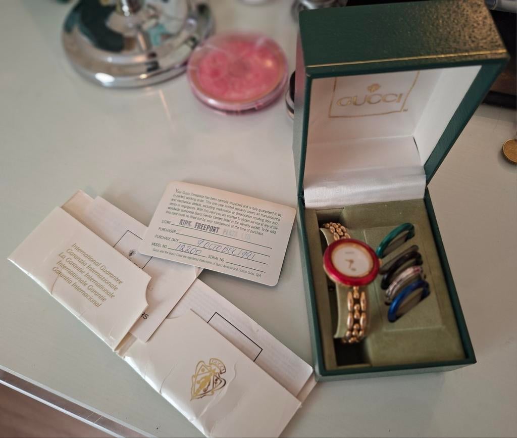 Gucci bezel dameshorloge goud + schakels FULL SET *zeldzaam*, Verzamelen, Supermarktacties, Ophalen of Verzenden