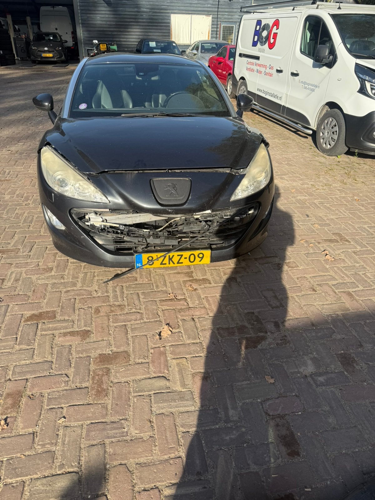 Peugeot RCZ 1.6 THP 2010 met lichte voorschade, Auto's, Voorwielaandrijving, 15 km/l, 4 stoelen, Bedrijf