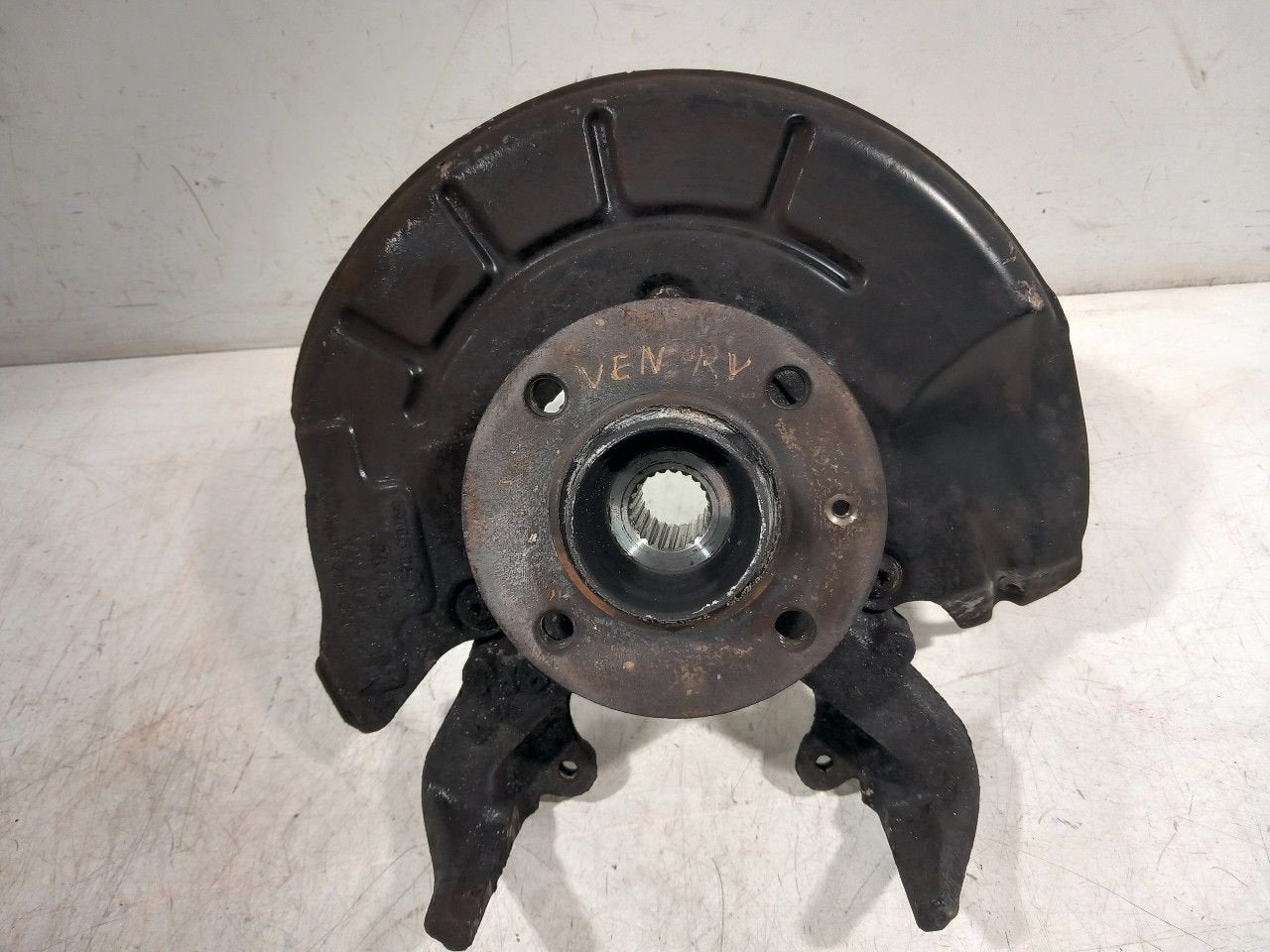 Wielnaaf rechts voor Volkswagen Up, Auto-onderdelen, Onderdelen@venauto.nl, Van der Ven Autorecycling B.V., Gebruikt, Ettenseweg 76, 4706 PB Roosendaal, The Netherlands