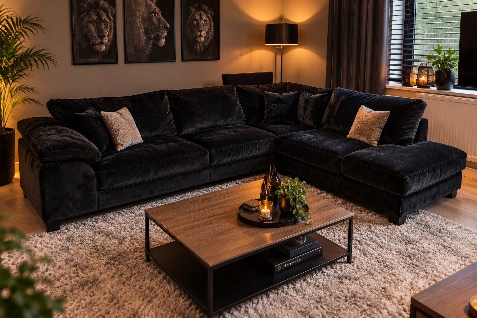 Natuzzi Zwarte velvet Fluweel Hoekbank prijs op aanvraag, Huis en Inrichting, Hoekbank, Ophalen of Verzenden, Zo goed als nieuw