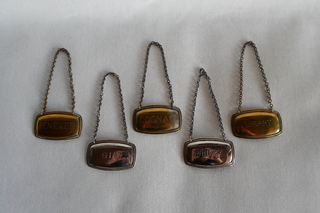Plato Decanter Labels Verzilverd, Antiek en Kunst, Ophalen of Verzenden