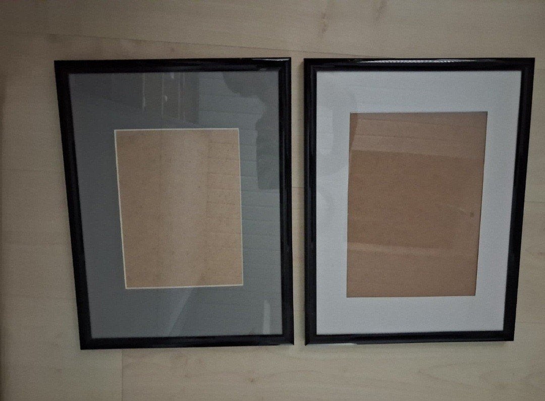 2 foto lijsten Ikea 30x40 cm, Kunststof, 40 cm, Ophalen of Verzenden, Zwart