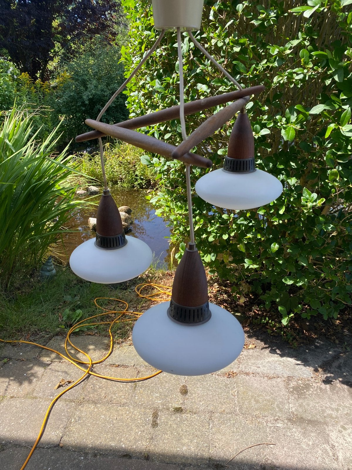 Deens design lamp met 3 kelken en teakhout, Ophalen of Verzenden, Gebruikt, Hout
