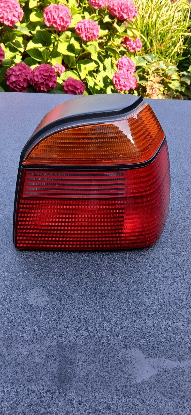 Gratis Originele VW Golf 4 Achterlamp Links, Auto-onderdelen, Verlichting, Volkswagen, Gebruikt, Ophalen