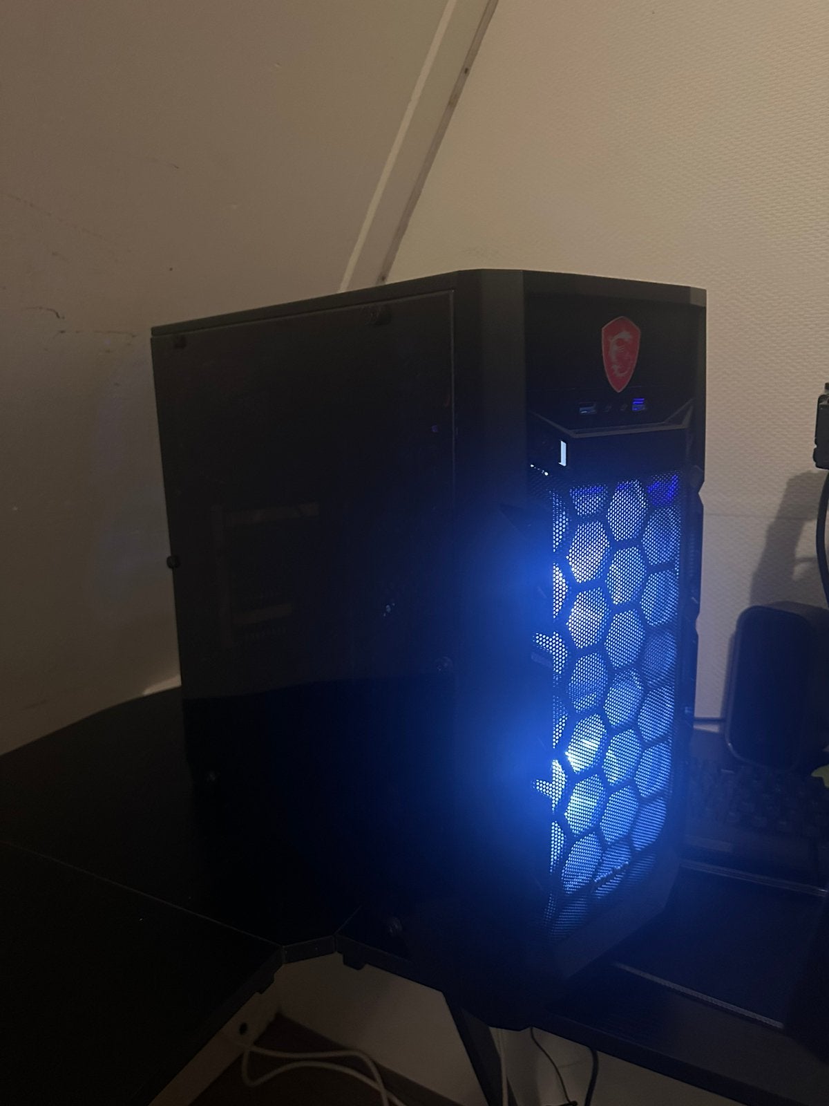 GTA 6 Ready Gaming PC – RTX 5060 | Ryzen 5 5600, Computers en Software, Desktop Pc's, Ophalen of Verzenden, Zo goed als nieuw
