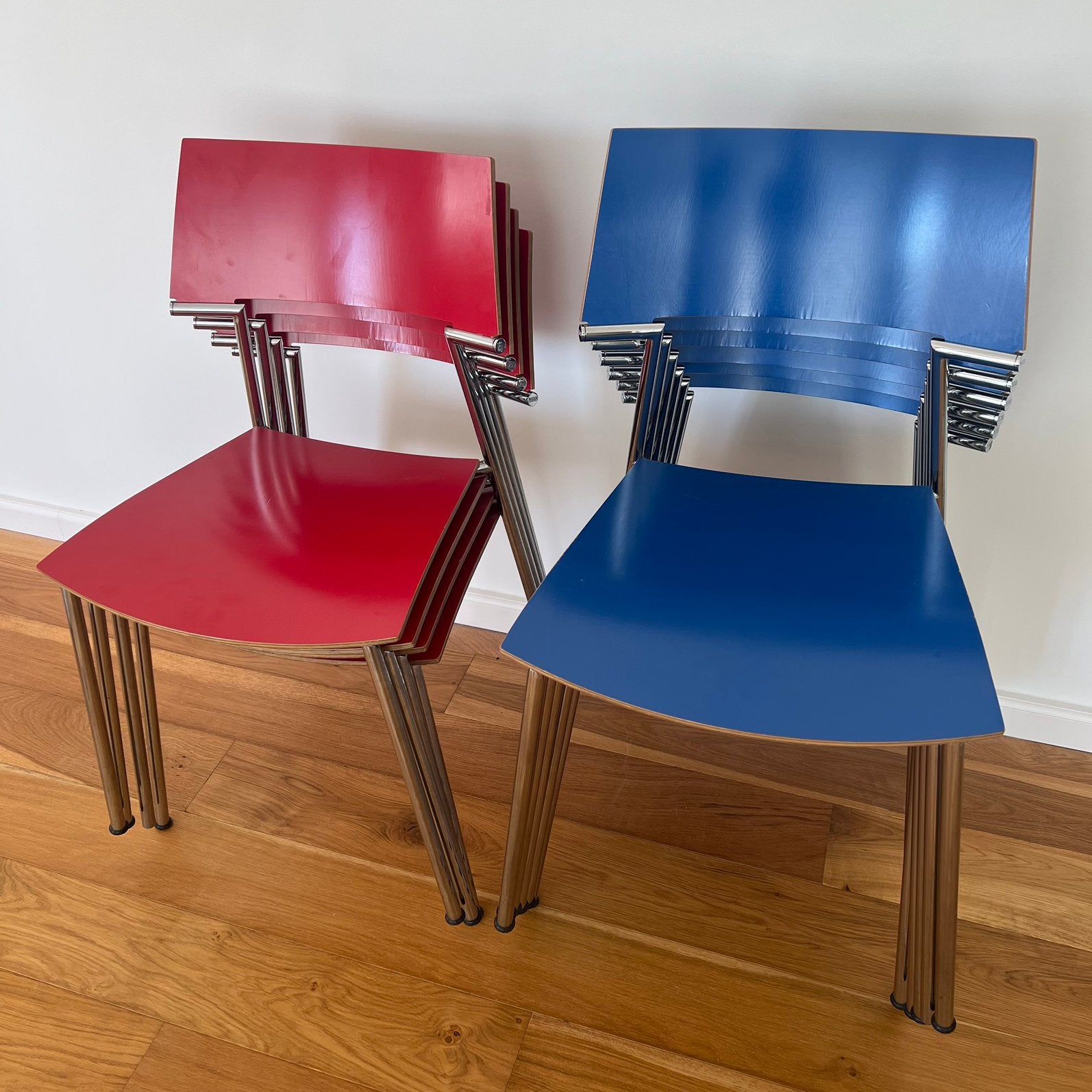 Vintage design stapelstoelen – Gijs van der Sluis Quasi, Huis en Inrichting, Stoelen, Ophalen, Gebruikt, Vijf, Zes of meer stoelen