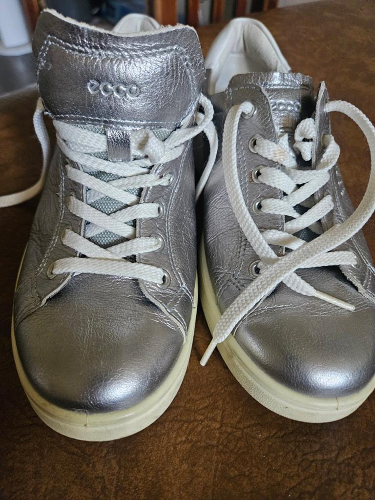 Ecco sneakers maat 40 - Zilverkleurig, Kleding | Dames, Schoenen, Ecco, Overige kleuren, Ophalen of Verzenden, Sneakers of Gympen