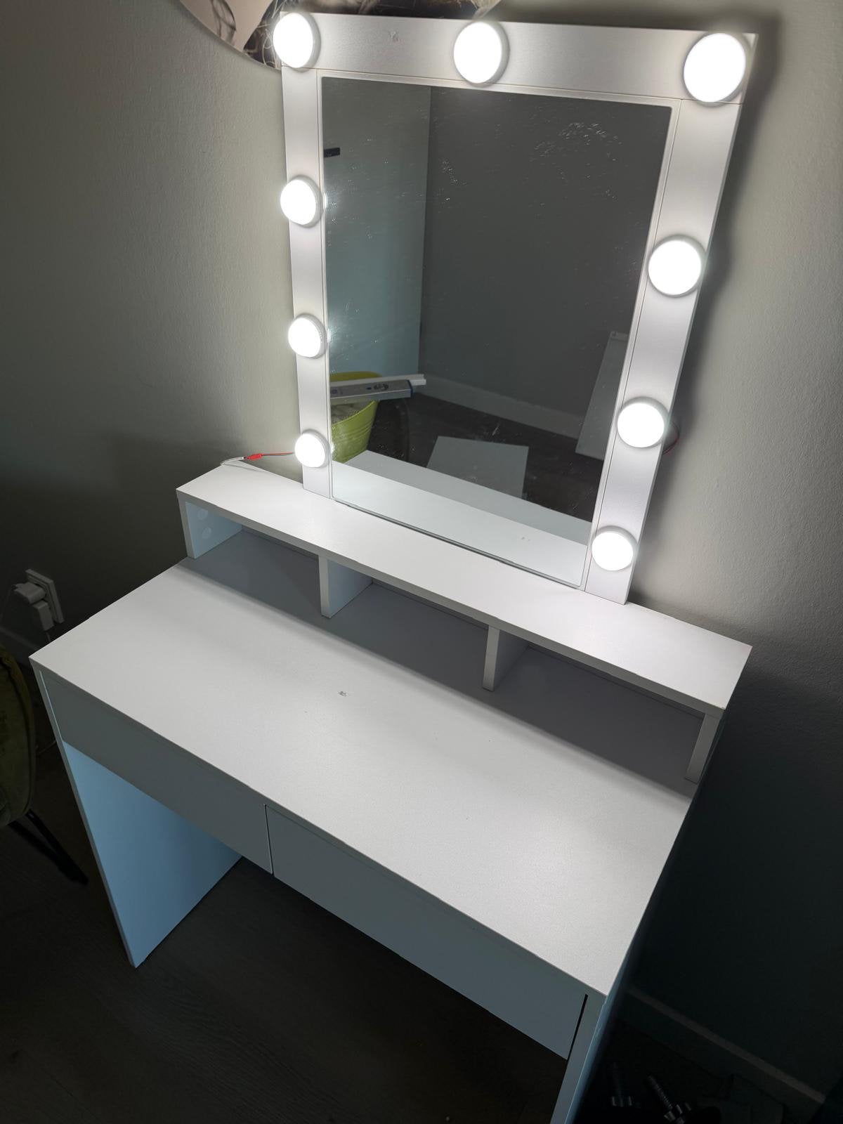 Witte kaptafel met Hollywood spiegel en verlichting, Huis en Inrichting, Ophalen, Gebruikt, 50 tot 100 cm, Minder dan 100 cm