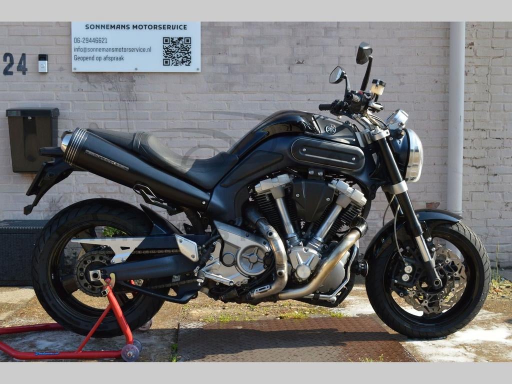 YAMAHA MT 01 (bj 2008), 2 cilinders, 1670 cc, Motorrijbewijs A, Bedrijf