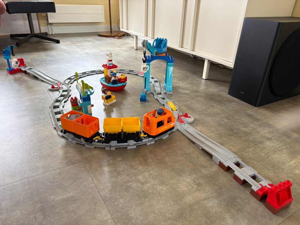 Lego duplo goederentrein 10875, Ophalen, Compleet, Zo goed als nieuw, Duplo