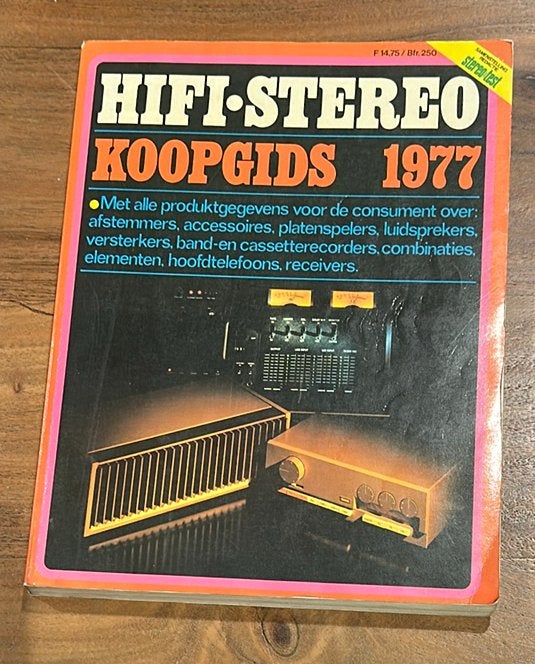 Hifi-Stereo Koopgids 1977 - Vintage Audio Apparatuur, Ophalen of Verzenden, Gelezen, Overige onderwerpen