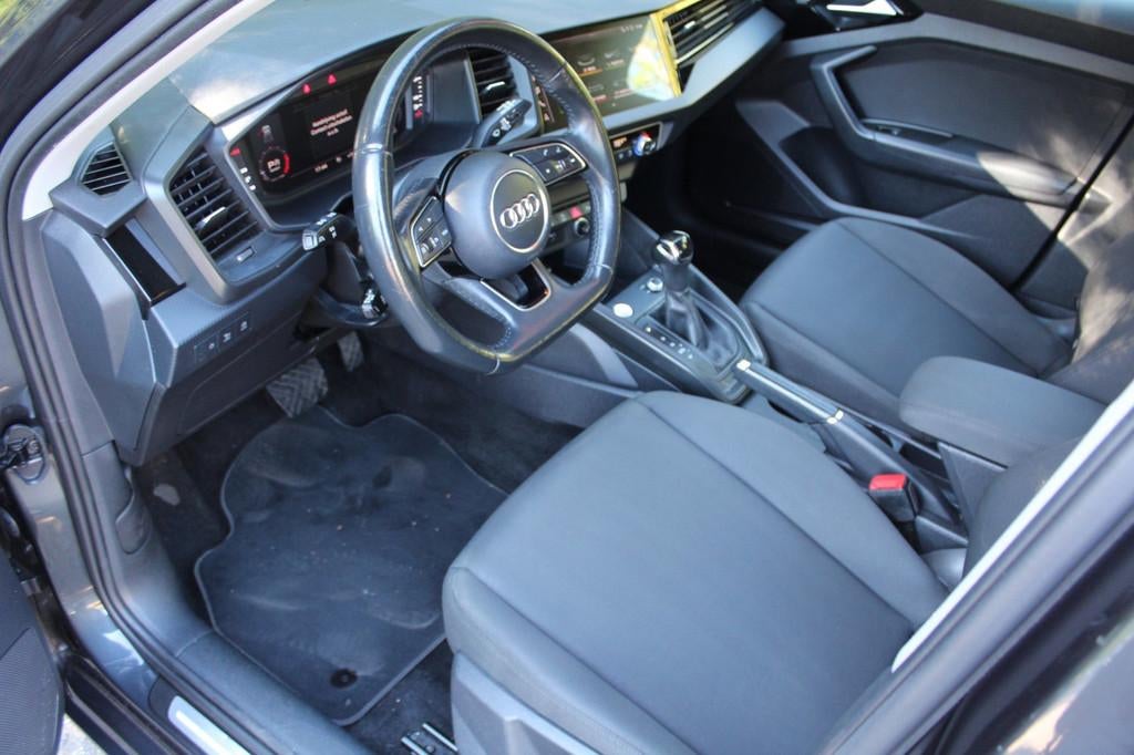 Audi A1 Sportback 35 TFSI Pro Line S 150PK Automaat | Stoelv, 4 cilinders, 150 pk, Leder en Stof, 49 €/maand