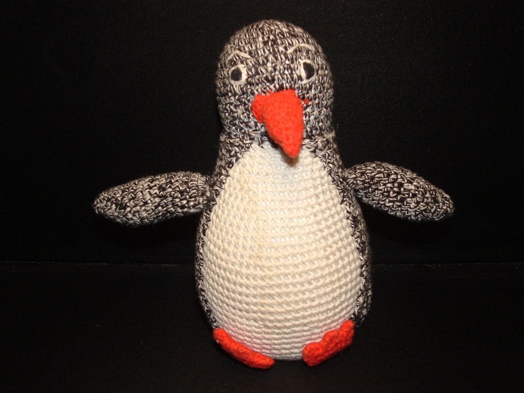 ANNE CLAIRE PETIT PINGUIN VOGEL GEBREID/ GEHAAKT, Ophalen of Verzenden, Nieuw, Overige typen