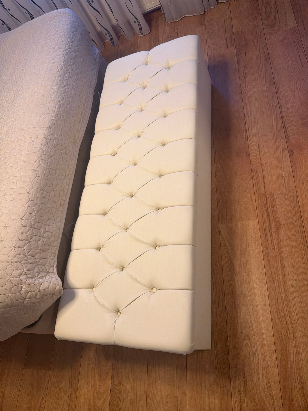 Grote poef met opbergruimte - Zo goed als nieuw, 100 tot 125 cm, Ophalen of Verzenden, Zo goed als nieuw, Stof
