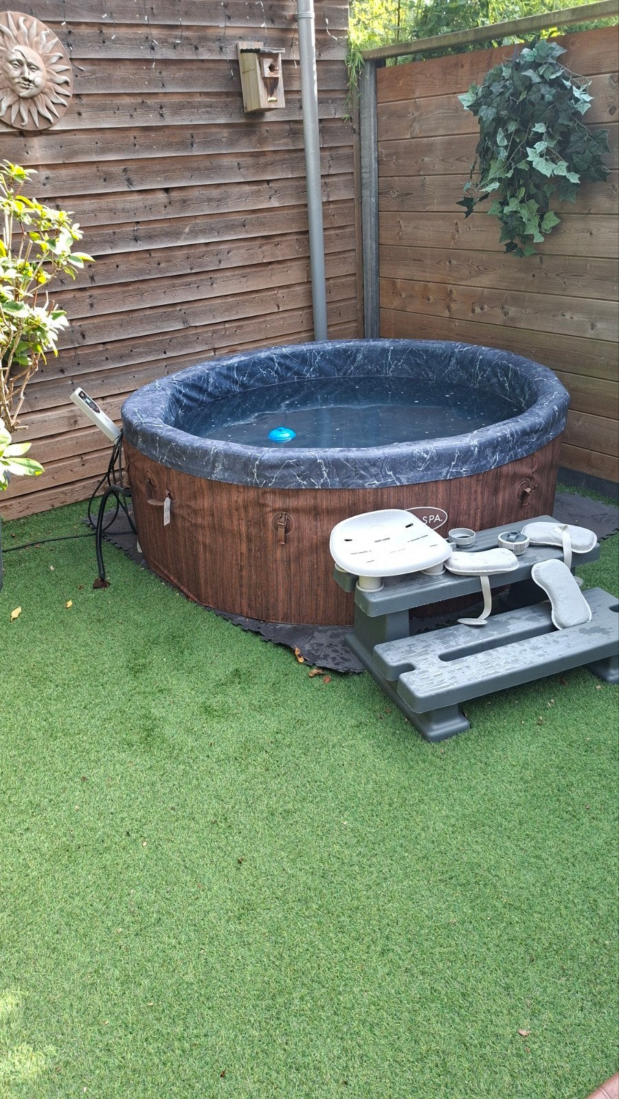 Lay-Z-Spa Toronto jacuzzi met accessoires, Ophalen, Rond, Zo goed als nieuw, 200 tot 400 cm