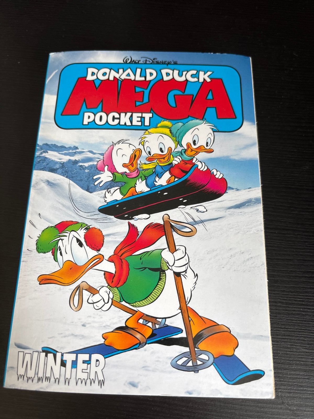Donald Duck Mega Pocket Winter - Zo goed als nieuw, Eén stripboek, Ophalen, Zo goed als nieuw