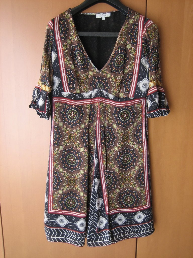 Exlusief, exotisch zijden jurkje ESSENTIEL 36 snazzeys, Kleding | Dames, Jurken, Meerkleurig, Ophalen of Verzenden, Zo goed als nieuw