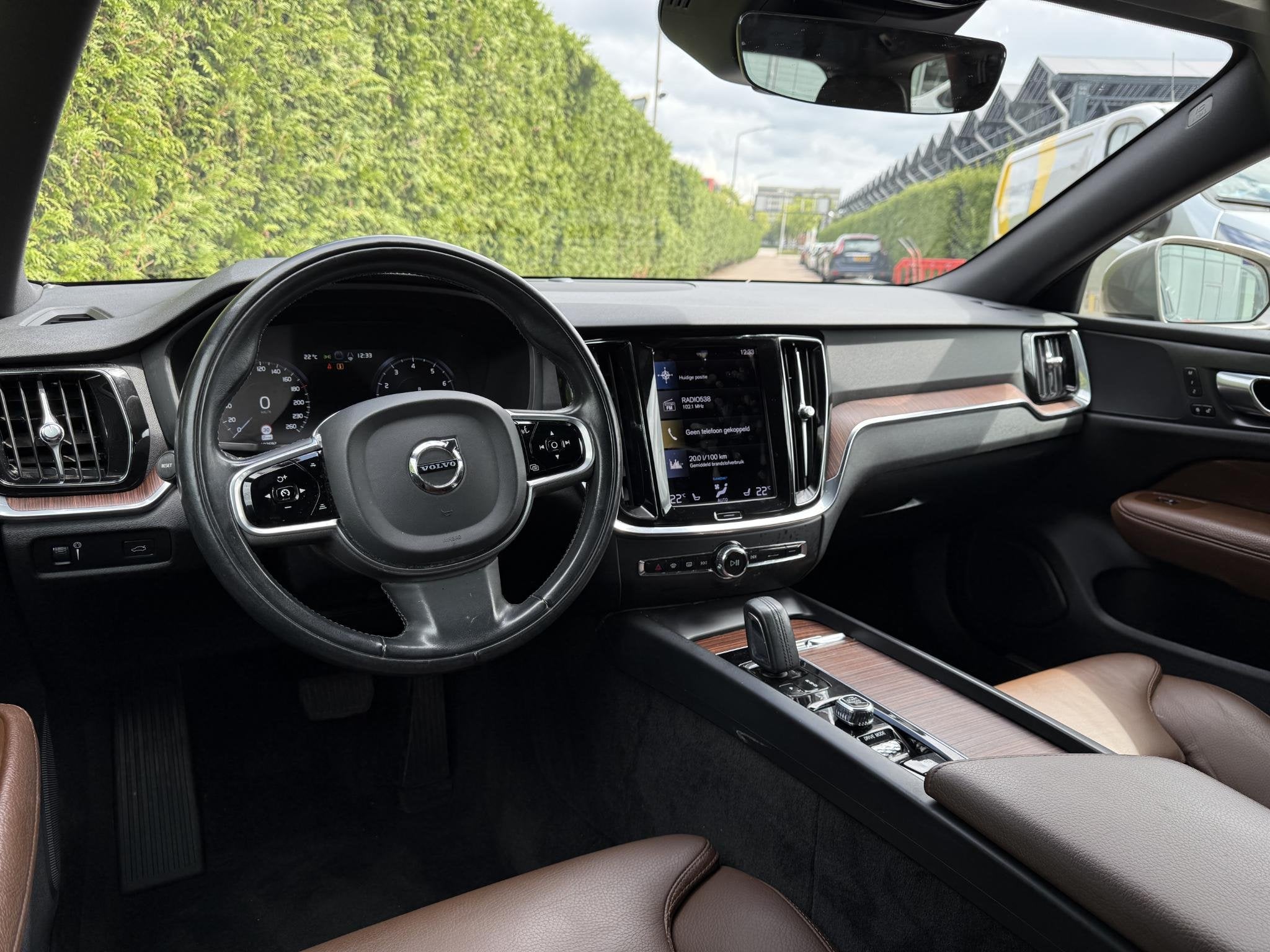 Volvo V60 Cross Country B5 AWD Ultimate | Trekhaak | Bliss |, 12 maanden, Euro 6, 4 cilinders, Vierwielaandrijving
