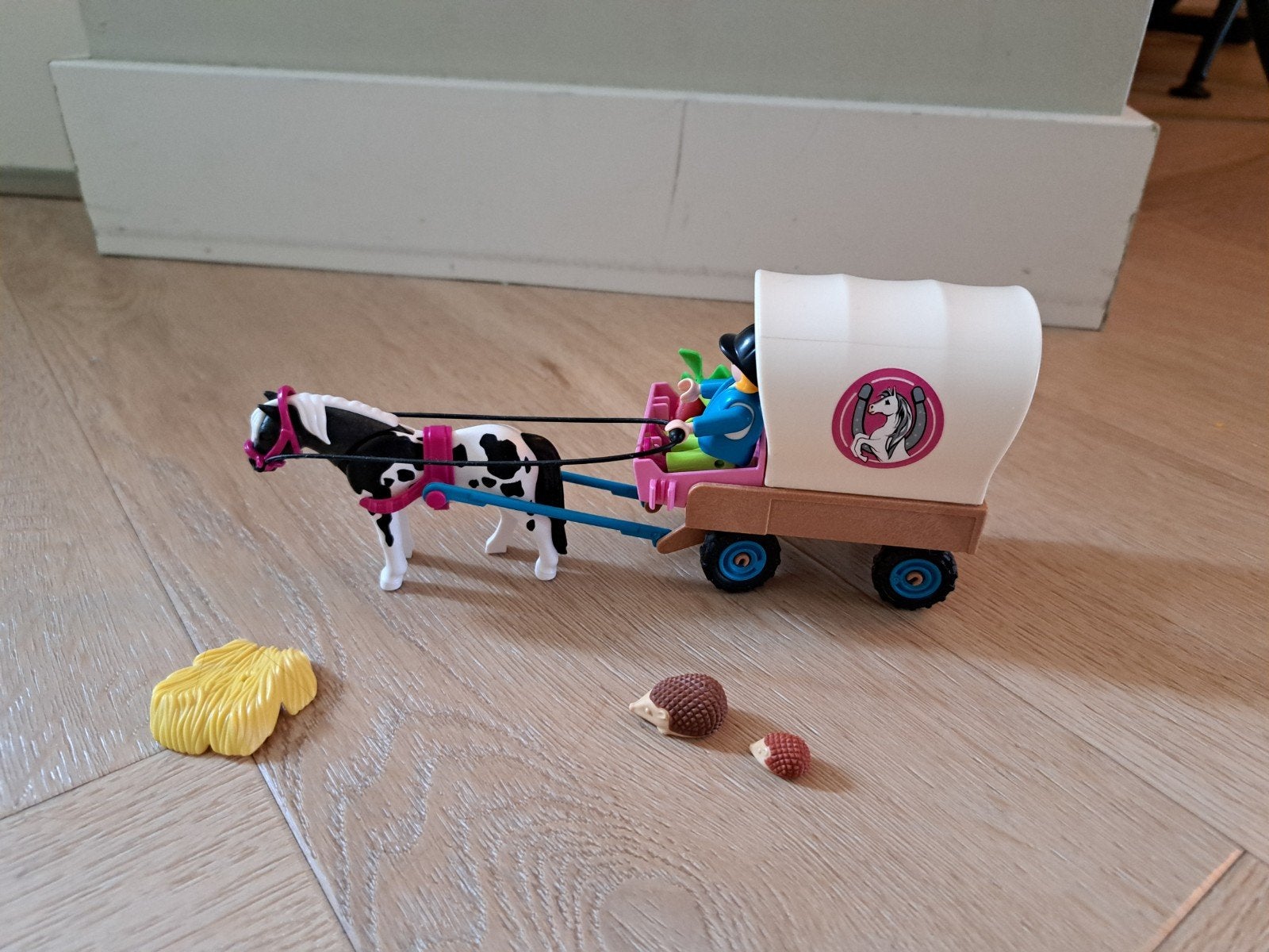 Playmobil 70998 paard en kar, Ophalen of Verzenden, Zo goed als nieuw, Complete set