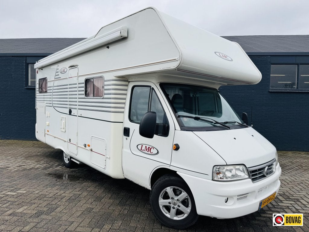 LMC Liberty 680 G Alkoof 2003 Koopje, Caravans en Kamperen, Standaard zit, Ringverwarming, Fiat, 6 tot 7 meter