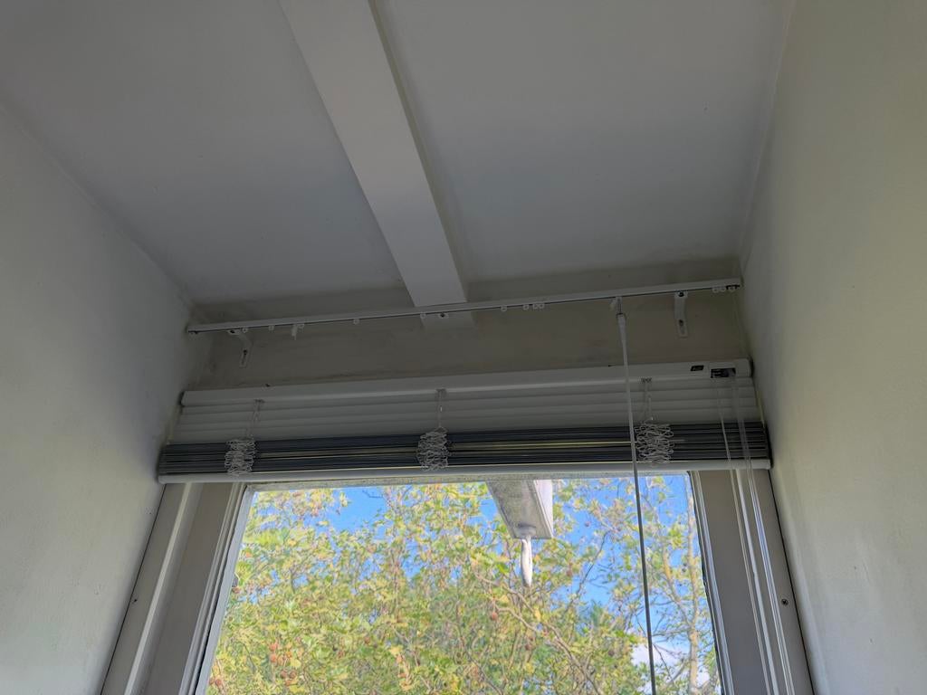 Luxaflex jaloezieën - Diverse maten, wit/grijs, Huis en Inrichting, Gebruikt, 100 tot 150 cm, 200 cm of meer, Wit