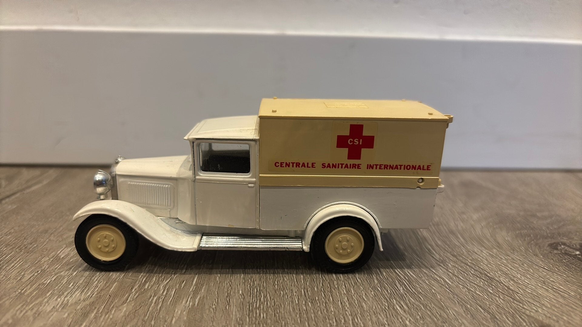 Citroën c4f 1930 ambulance, Ophalen of Verzenden, Zo goed als nieuw, Auto, Overige merken