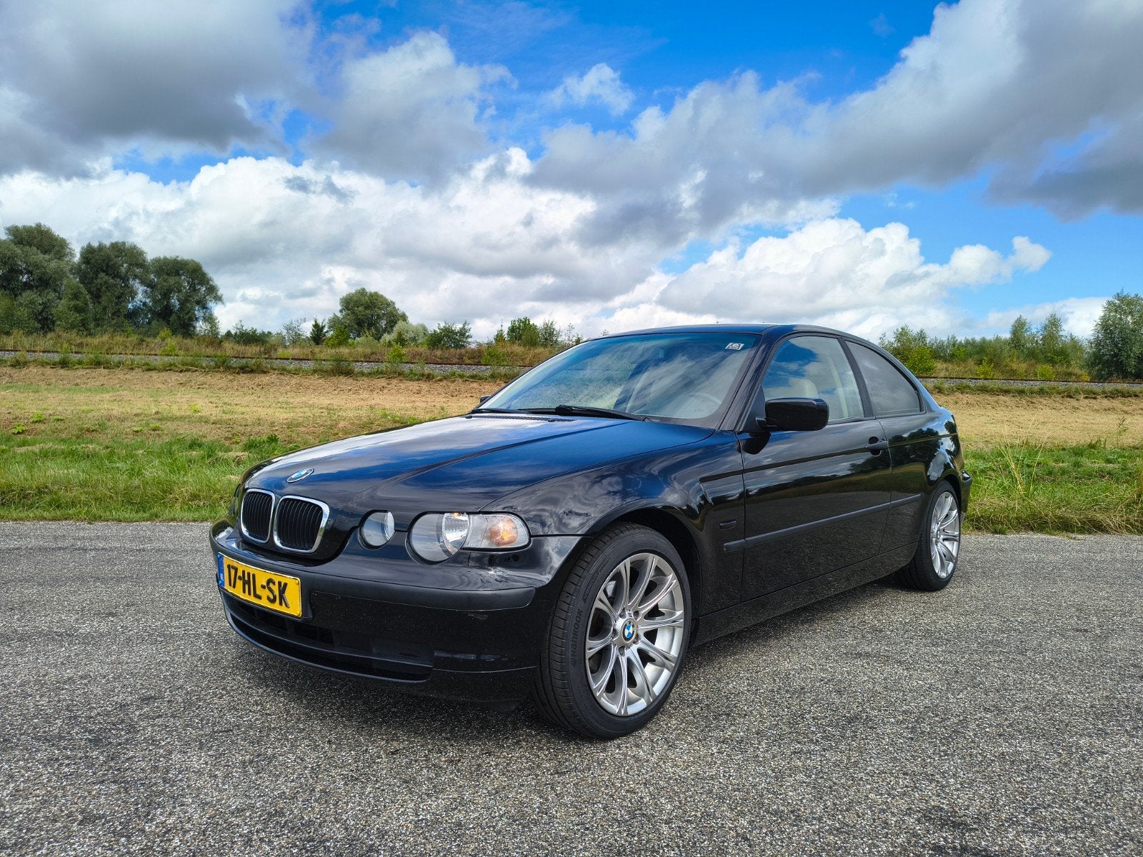 BMW 3-Serie 1.8 TI 316 Compact 2001 | Keurig onderhouden, Achterwielaandrijving, 1250 kg, Beige, 4 cilinders