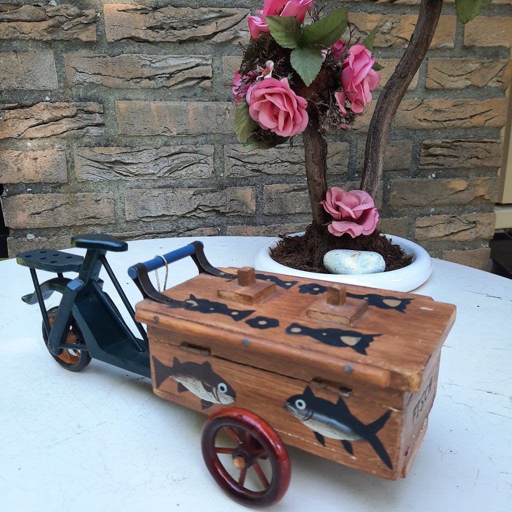 Te koop ,,Miniatuur viskar" (bakfiets), Ophalen, Gebruikt, Overige typen, Hout
