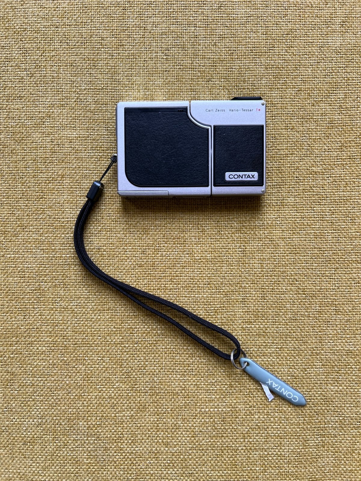 Contax SL300R T* Spy Camera met Carl Zeiss Vario-Tessar, Ingebouwde flitser, Gebruikt, Oplader, Ophalen of Verzenden