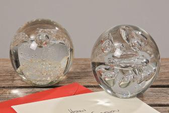 Mooie, unieke Presse Papier, Glasbol, Glas, Huis en Inrichting, Ophalen of Verzenden, Nieuw, Glas