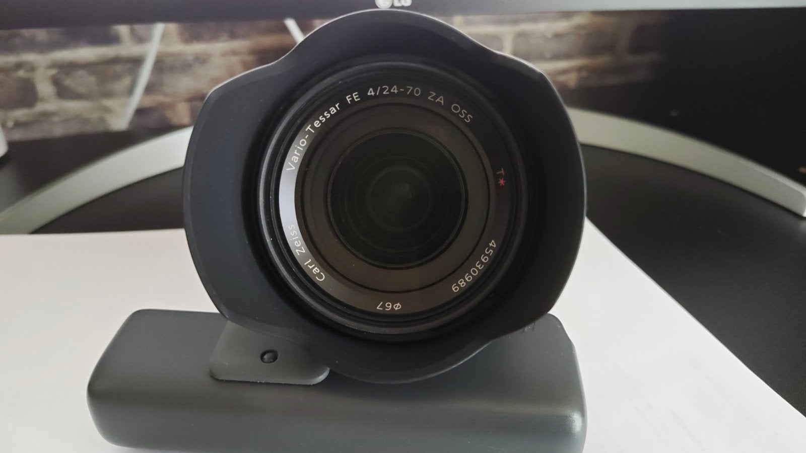 Sony Vario-Tessar FE 24-70mm F4 ZA OSS Zeiss lens, Ophalen, Sony E-mount, Gebruikt, Sony