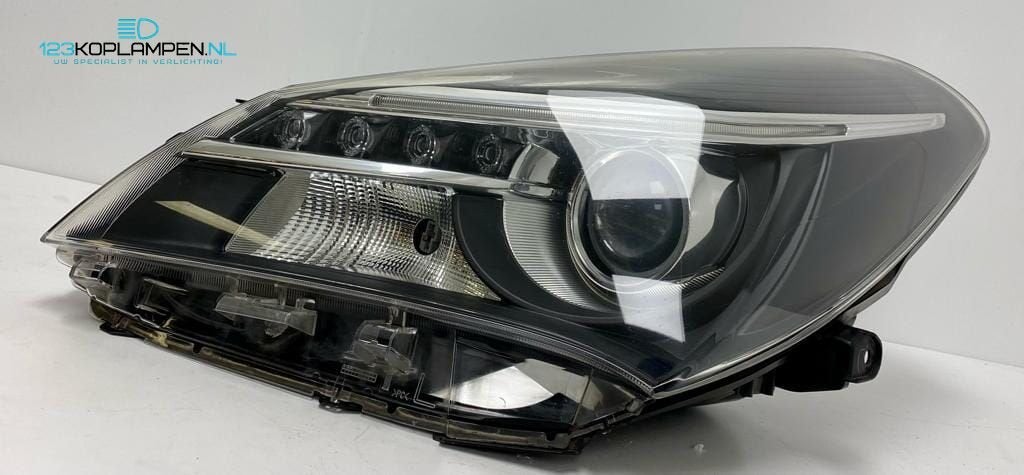 Toyota Yaris 3 / III LED koplamp links, Gebruikt, -, -, Ophalen of Verzenden