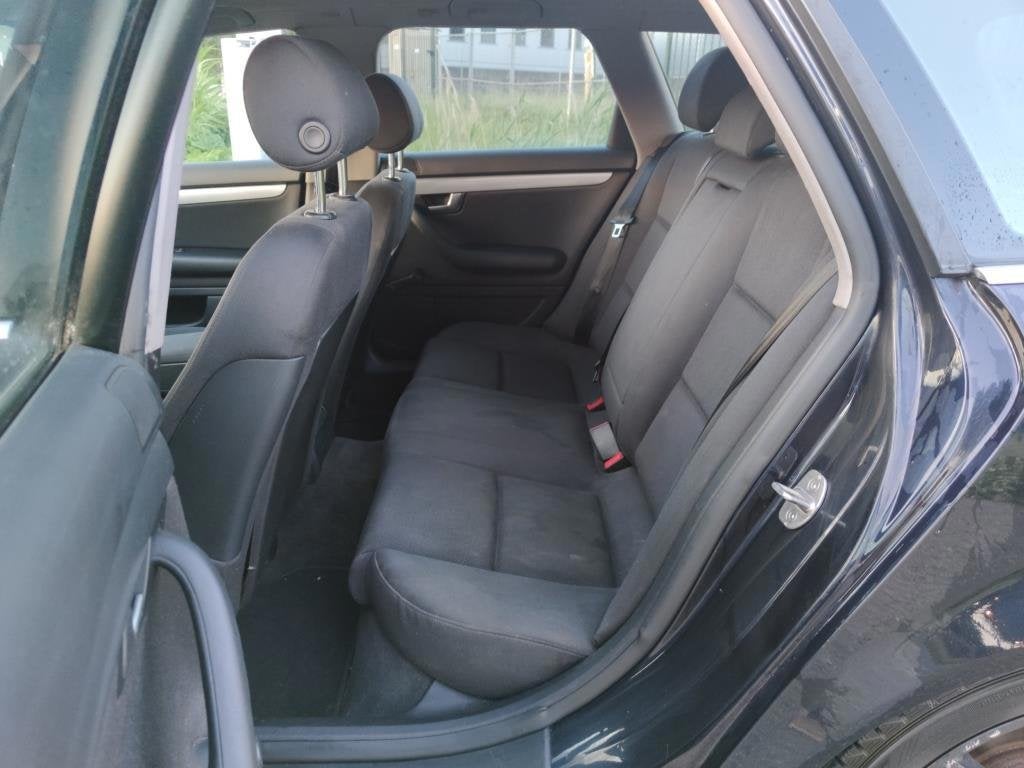 Foto 8 van Audi A4 Avant 1.8 Turbo MT Automaat LEES TEKST!